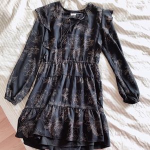 Aritzia Wilfred ruffle dress in M